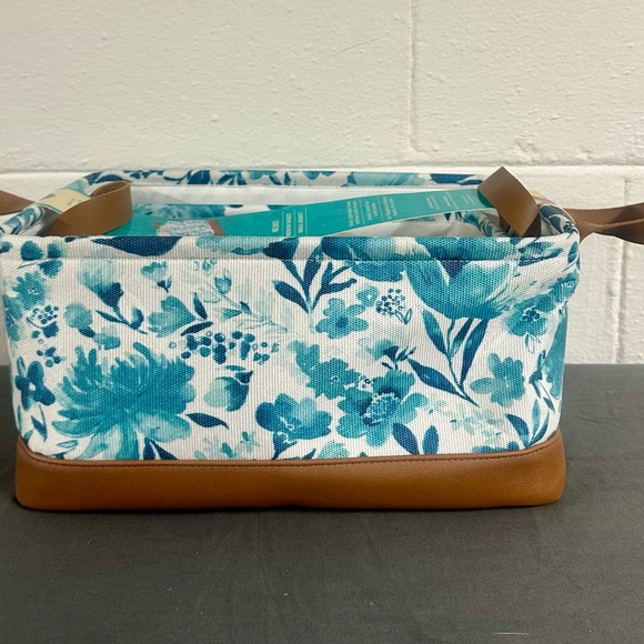NWT! The Pioneer Woman Blue Floral Basket with Brown Handles - Picture 2 of 5